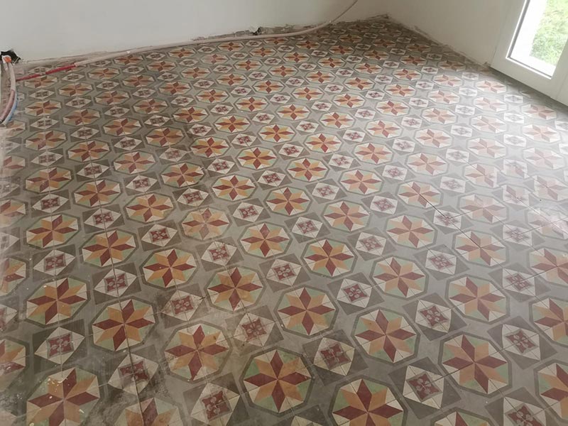 Sol carreaux de ciment avant traitement Perpignan