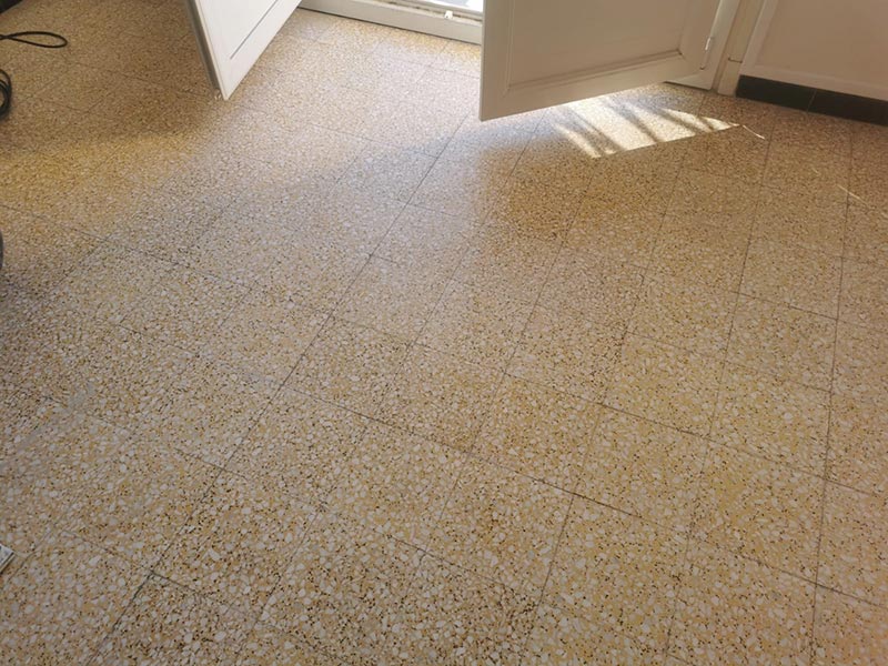 Sol granito Perpignan avant ponçage et cristallisation